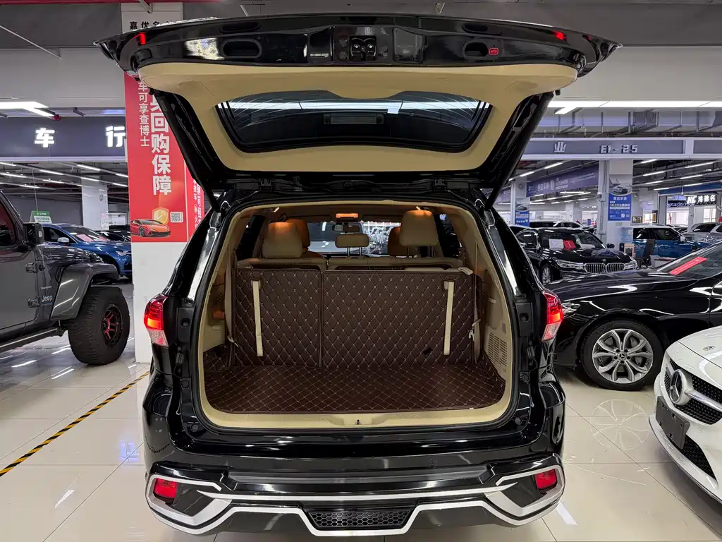 Toyota Highlander — миниатюра 9
