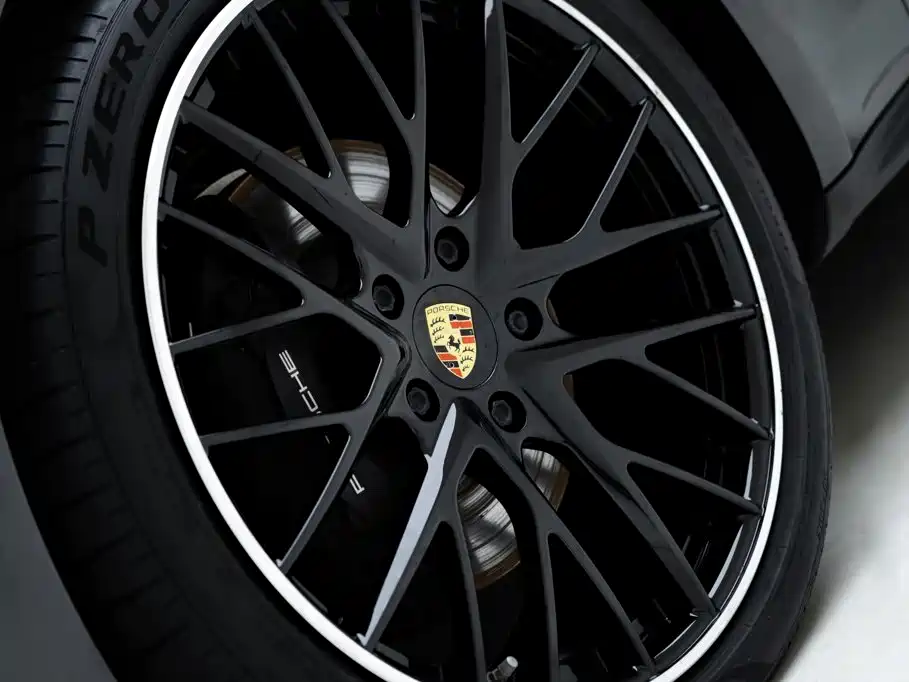 Porsche Panamera — миниатюра 5