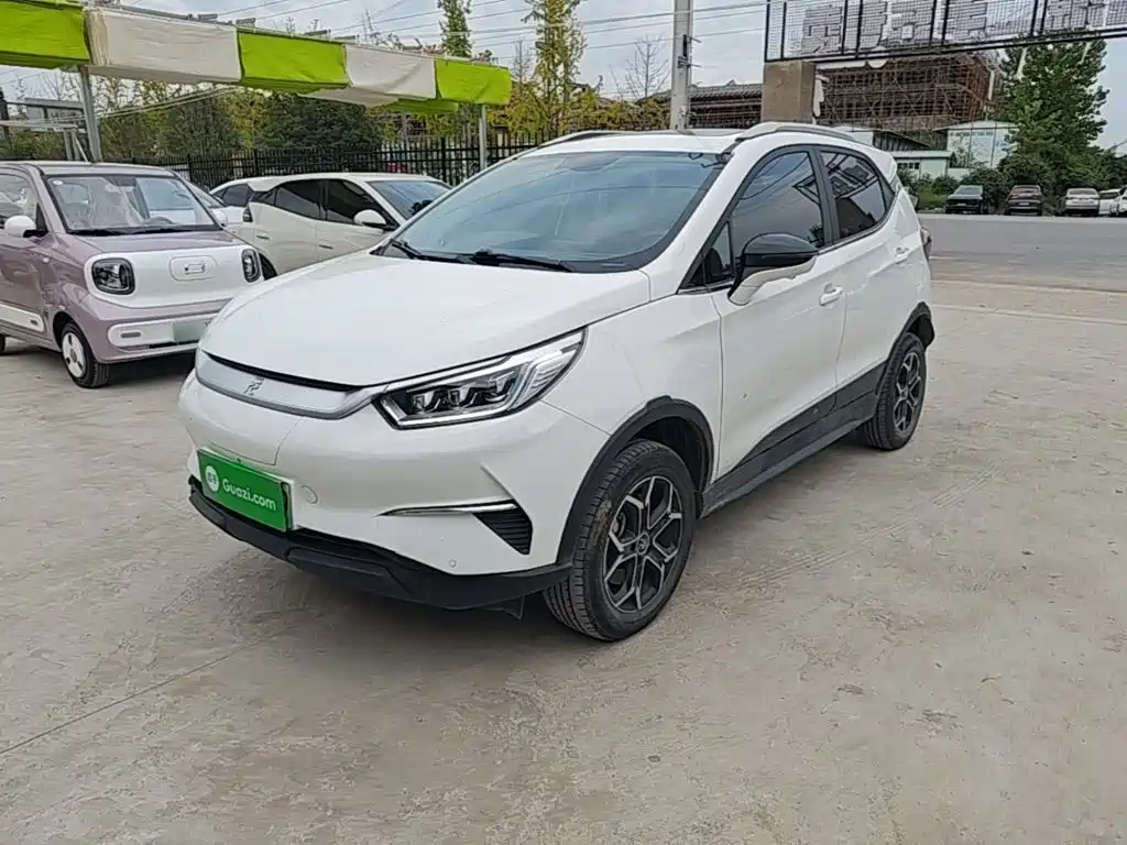BYD Yuan Pro — миниатюра 2