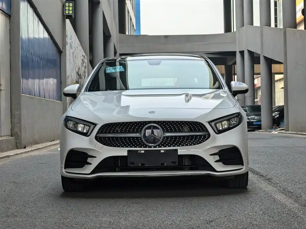 MERCEDES-BENZ A CLASS
