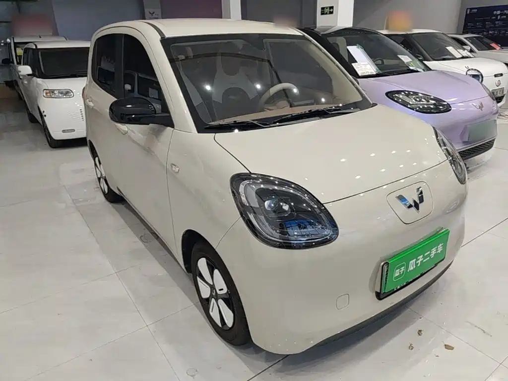 Wuling MINIEV — миниатюра 4