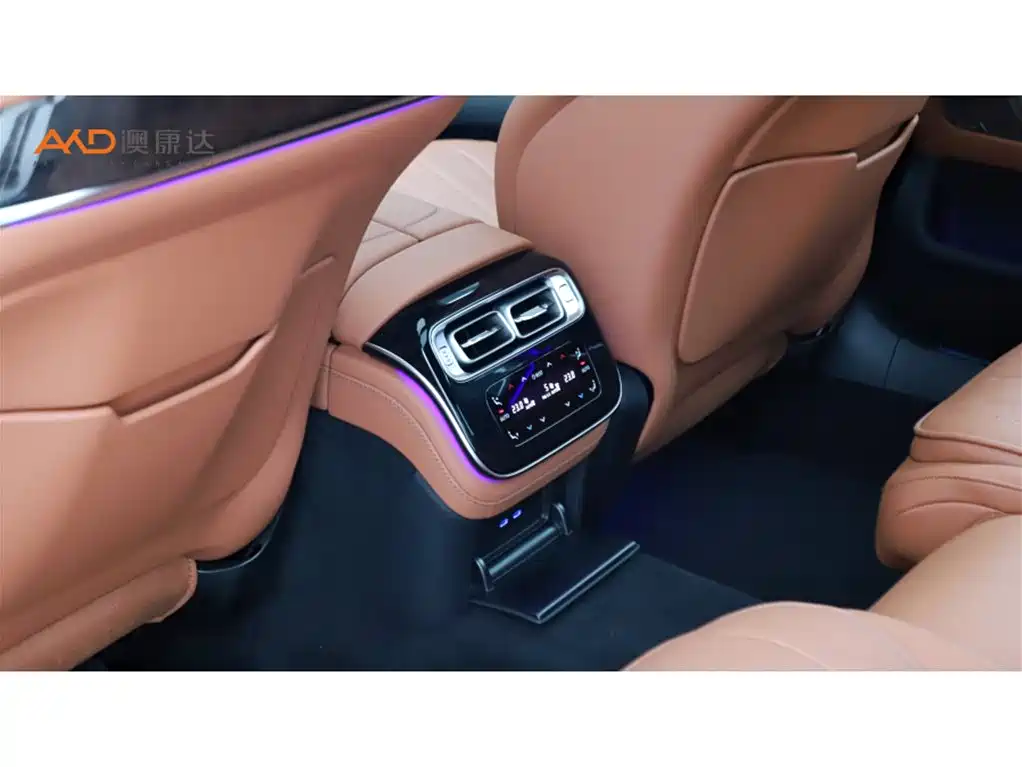 Mercedes-Benz S-Class — миниатюра 9