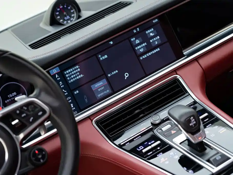 Porsche Panamera — миниатюра 14