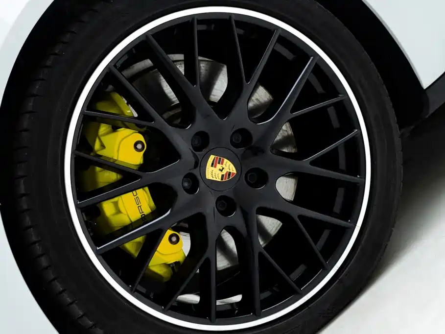 Porsche Panamera — миниатюра 5