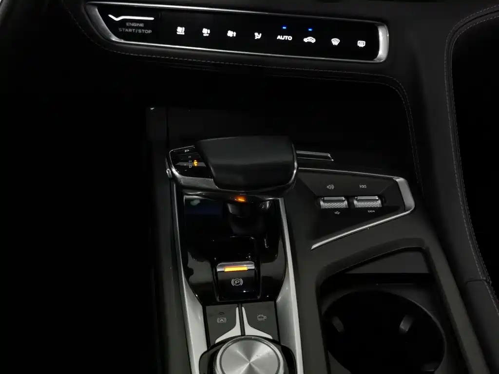Changan Changan CS75PLUS — миниатюра 13