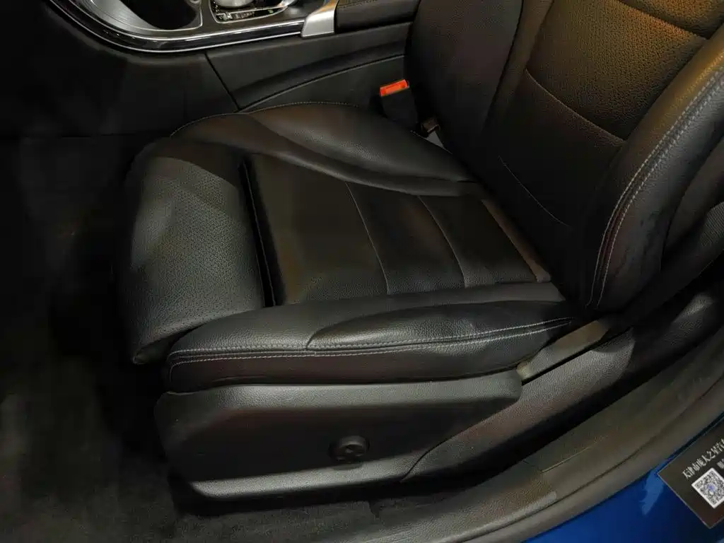 Mercedes-Benz C-Class — миниатюра 20