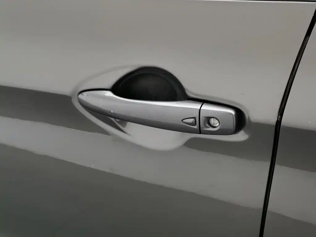 Nissan Qashqai — миниатюра 18