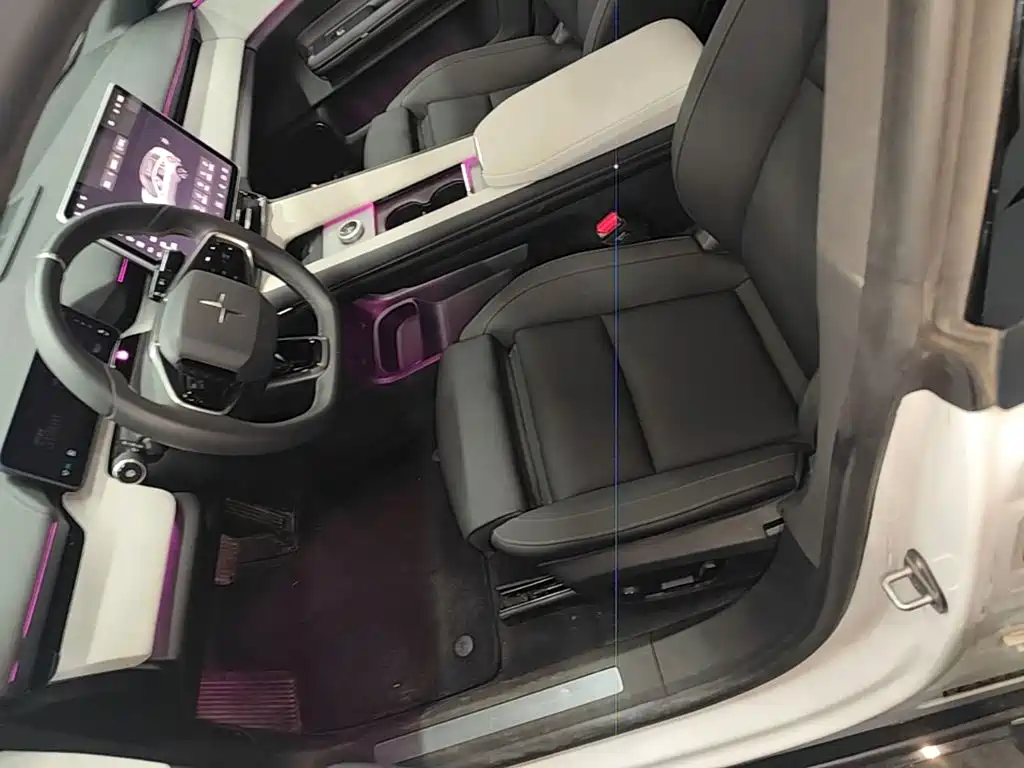 Polestar Polestar 4 — миниатюра 15