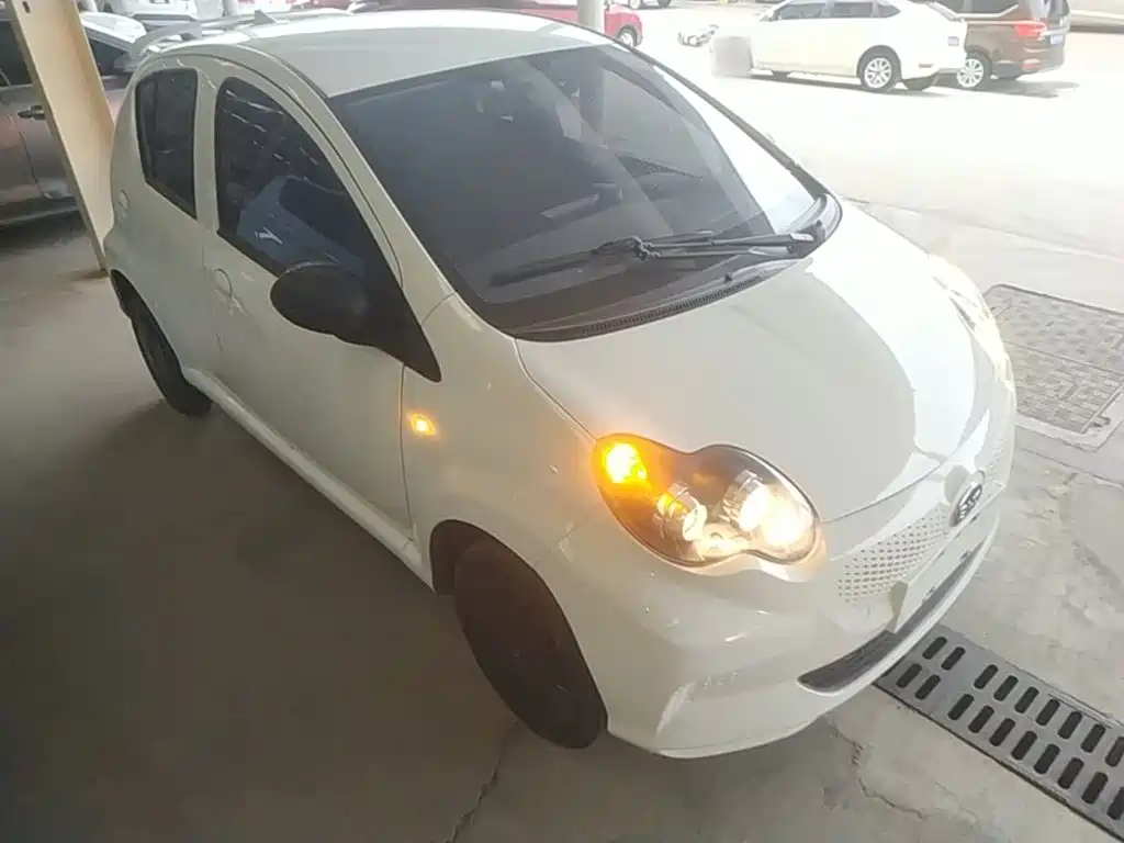 BYD e1 — миниатюра 4