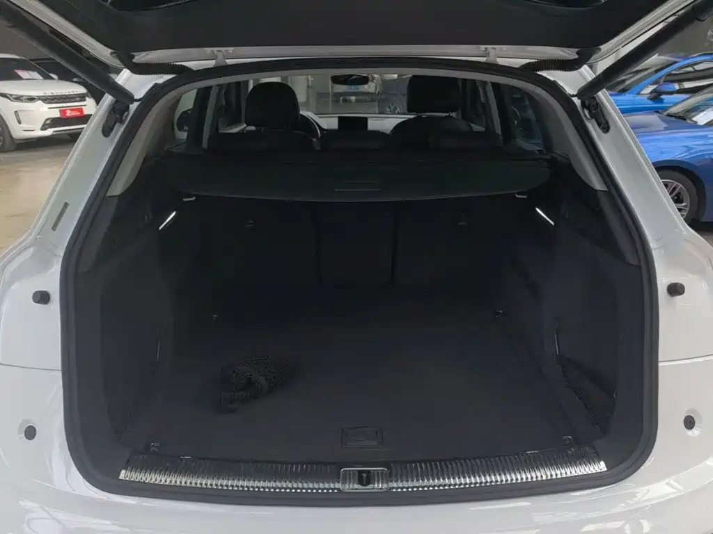 Audi Q5L — миниатюра 19