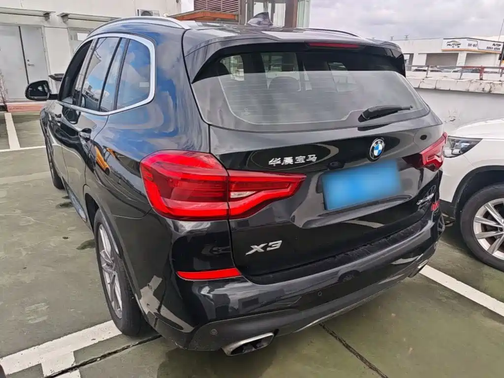 BMW X3 — миниатюра 5