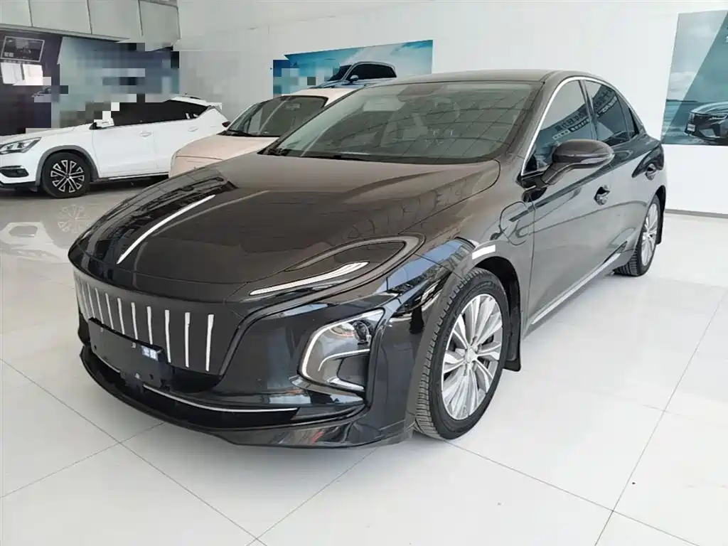 Hongqi Hongqi E-QM5 2023