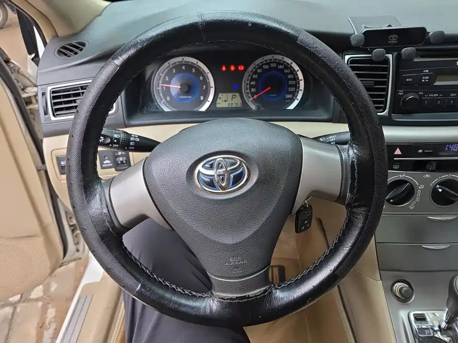 Toyota Corolla — миниатюра 15