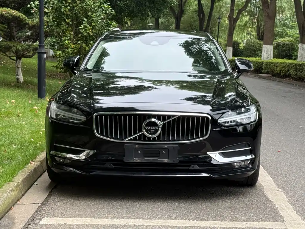 Volvo S90 2020 T5 Luxury