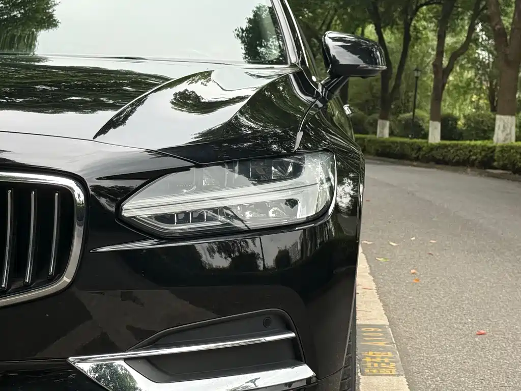 Volvo S90 2020 T5 Luxury