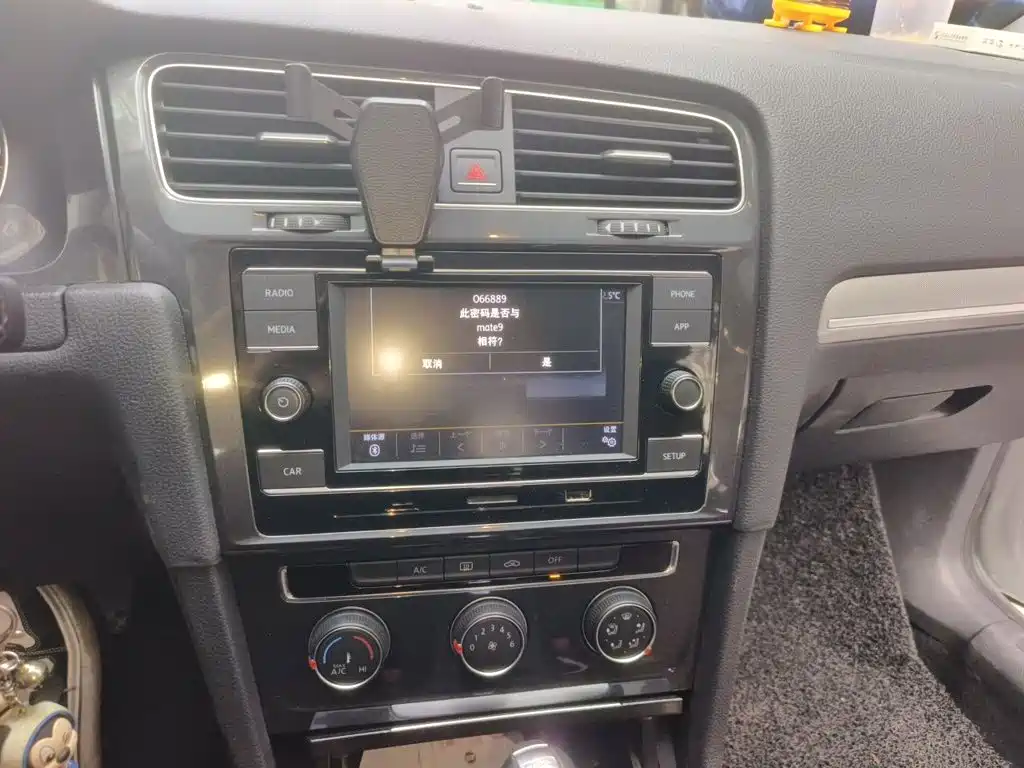 Volkswagen Golf — миниатюра 9