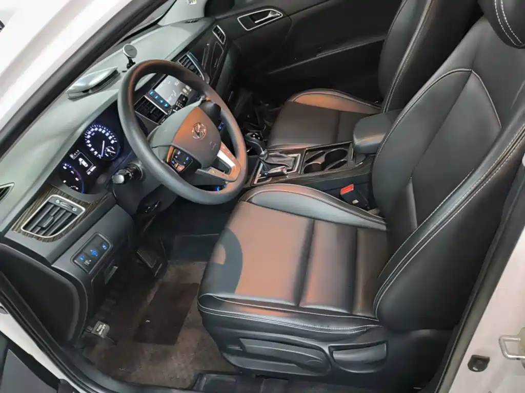 Hyundai Mistra — миниатюра 15