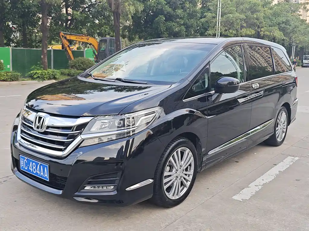Купить Honda Elysion
