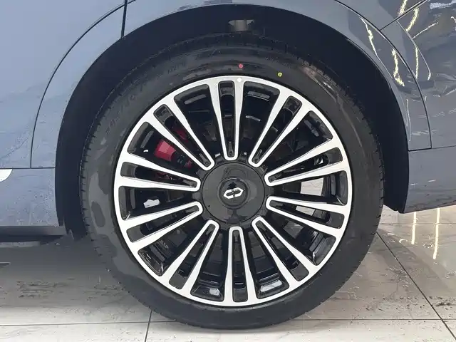 AITO ASK THE WORLD M9