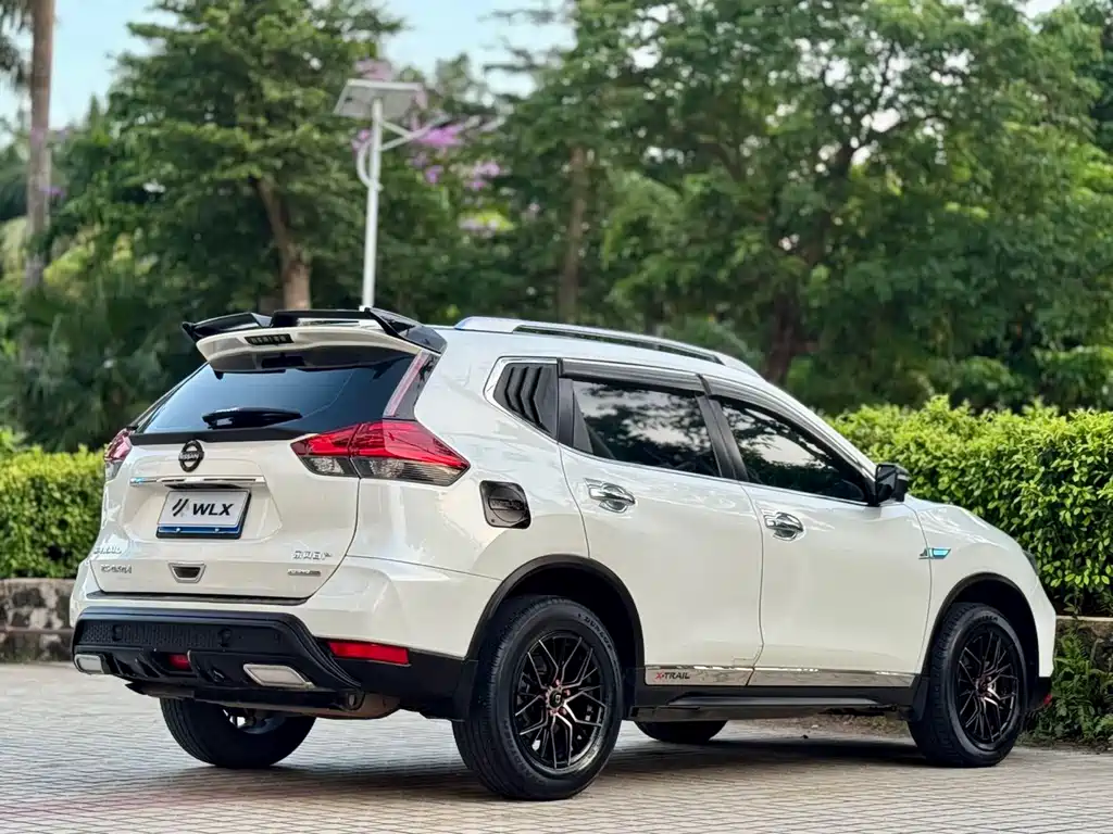 Nissan X-Trail — миниатюра 17