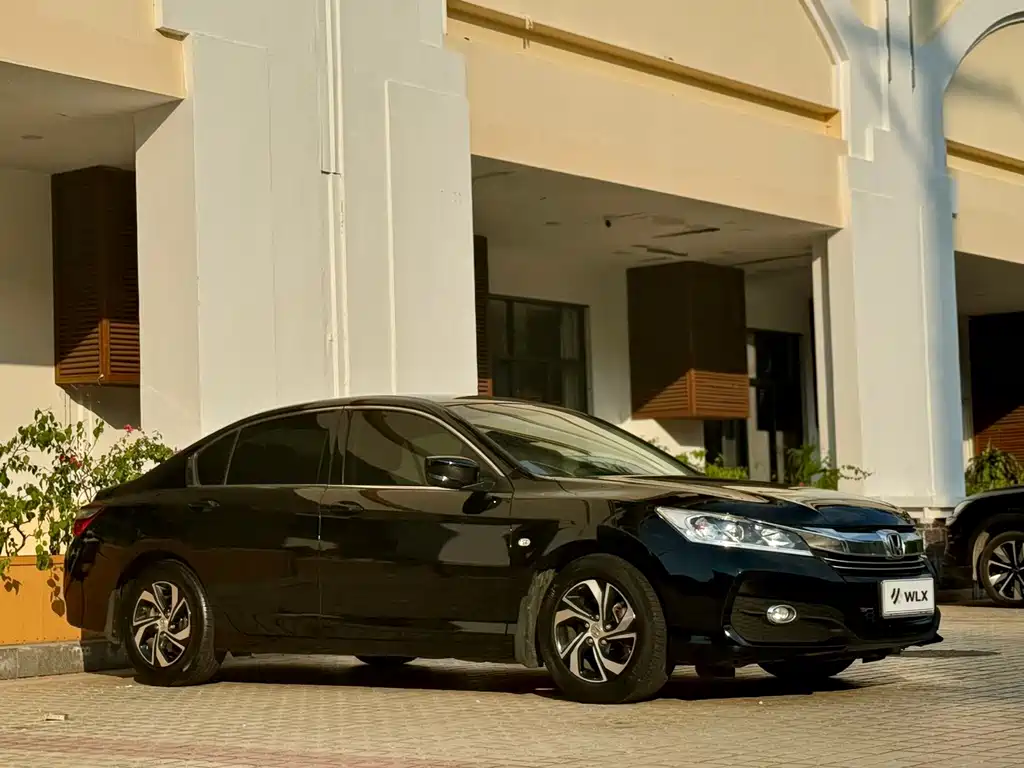 Honda Accord — миниатюра 3