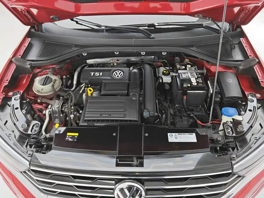 Volkswagen T-Roc — миниатюра 10
