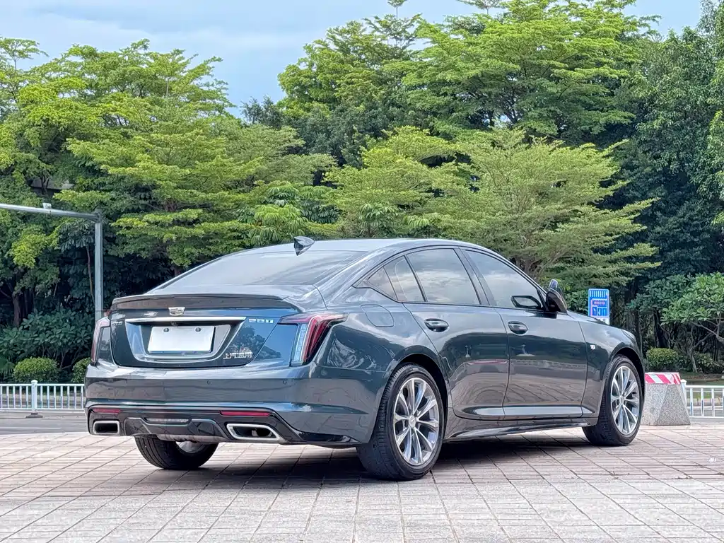 Cadillac CT5 28T Leading Sport Type, фото 6