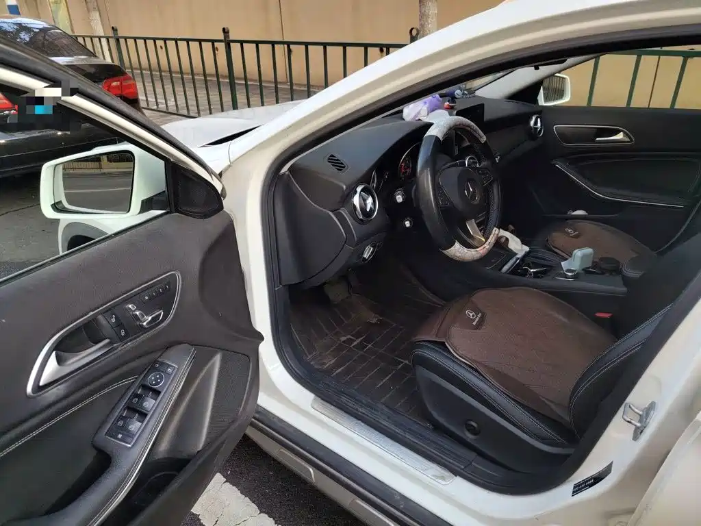 Mercedes-Benz GLA — миниатюра 17
