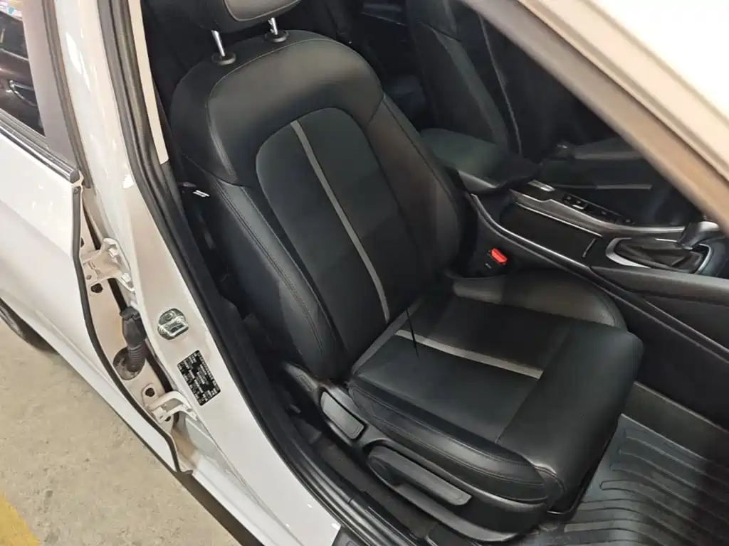 Hyundai Fista — миниатюра 25