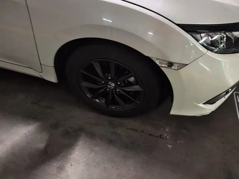 Honda Civic — миниатюра 6