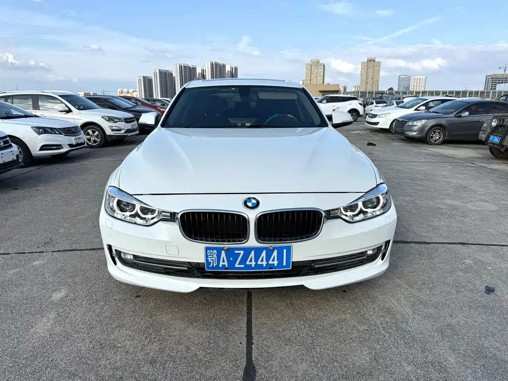 BMW 3 Series — миниатюра 2
