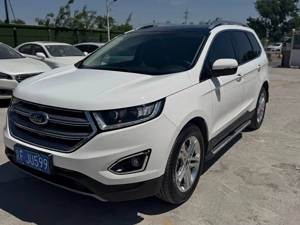 Ford Edge 2015