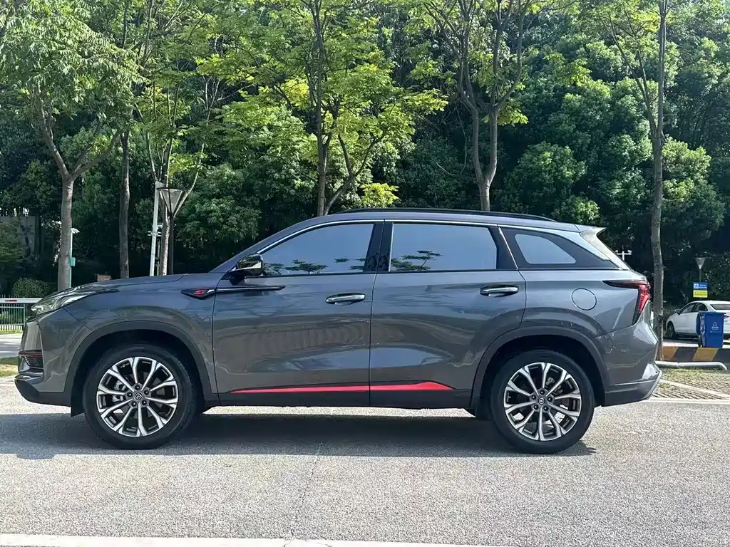 Changan Changan CS75PLUS — миниатюра 8