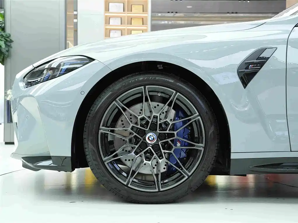BMW M4 — миниатюра 19