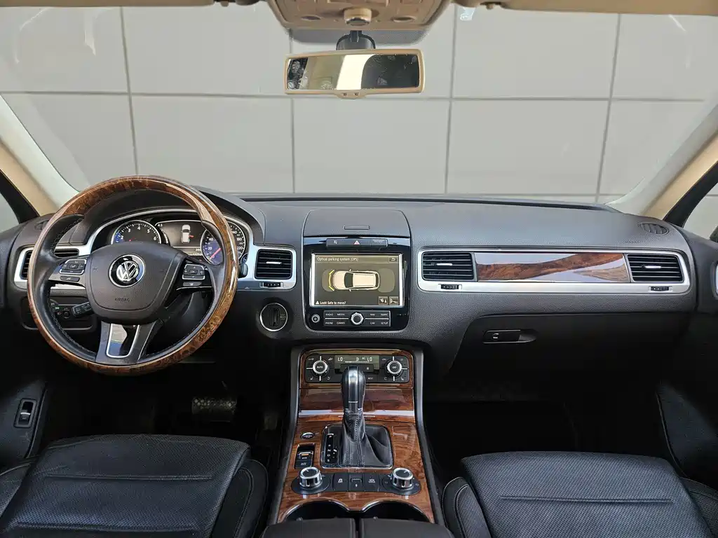 Volkswagen Touareg — миниатюра 21