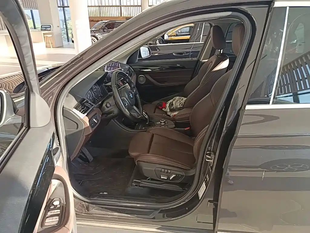 BMW X1 — миниатюра 20