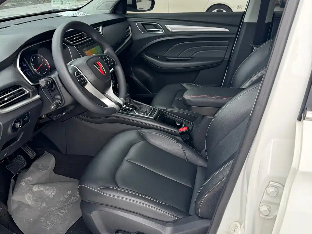 Roewe RX3 — миниатюра 4