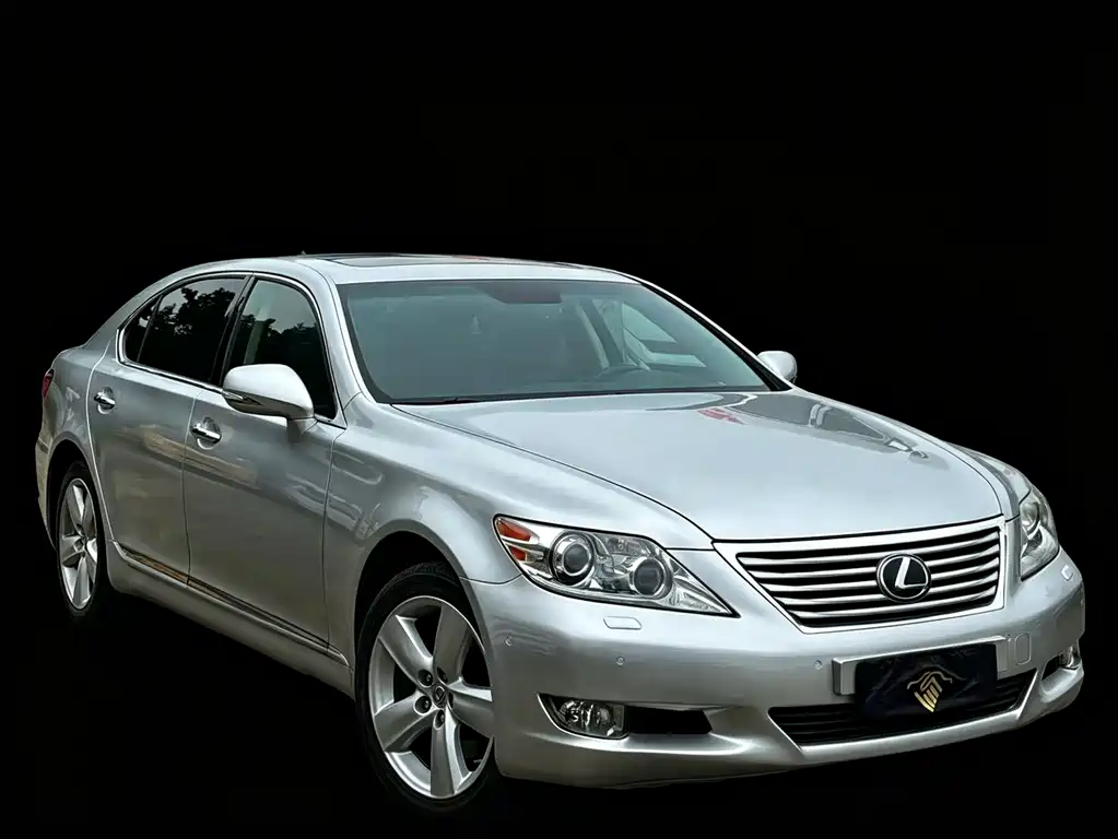 Lexus LS 2011