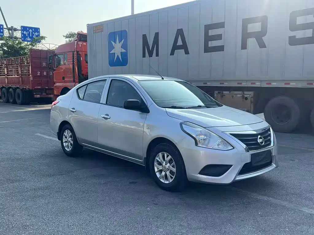Nissan Sunny — миниатюра 3