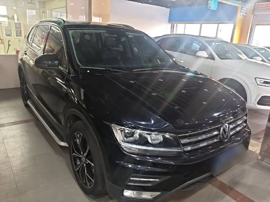 Volkswagen Tiguan L — миниатюра 3