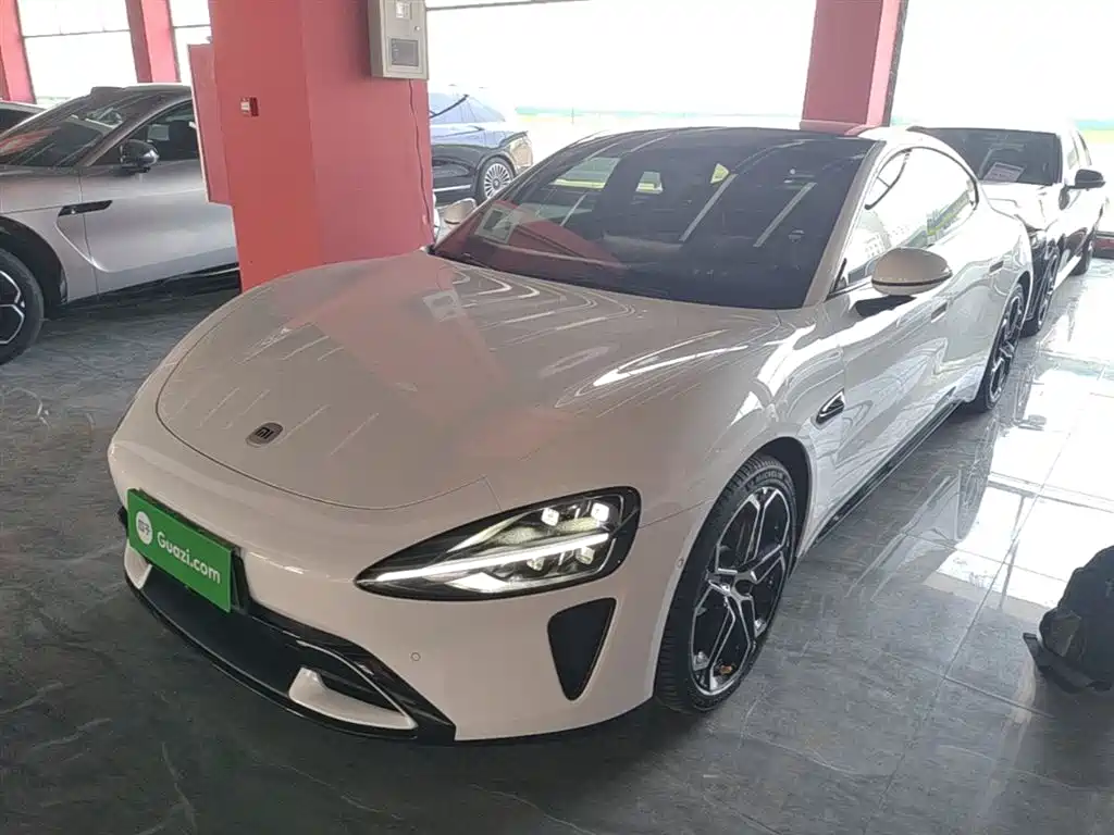 Xiaomi SU7 2025