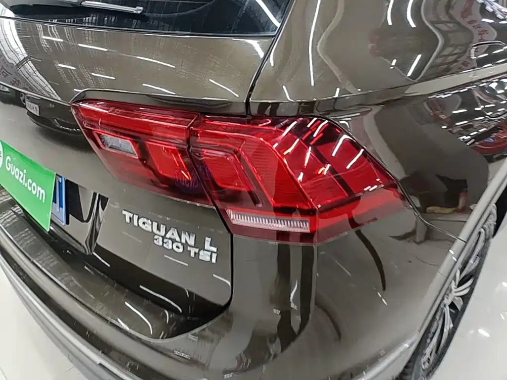 Volkswagen Tiguan L — миниатюра 8