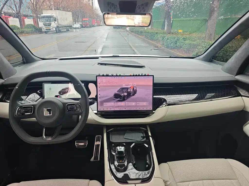 ZEEKR EXTREME KRYPTON 009