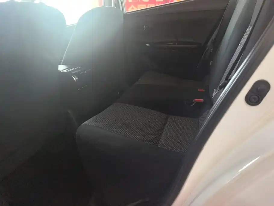 Toyota Vios FS — миниатюра 11