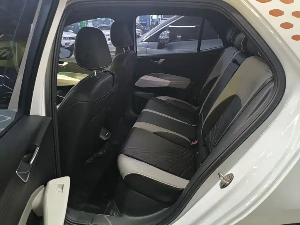 Volkswagen ID.3 — миниатюра 17