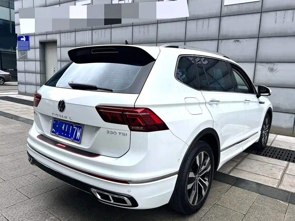 Volkswagen Tiguan L — миниатюра 4