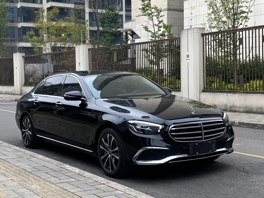 Mercedes-Benz E-Class E 2022 E 350 e L