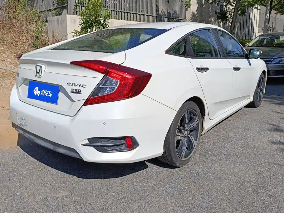 Honda Civic — миниатюра 3