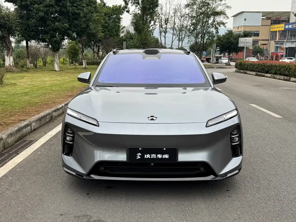 NIO ET5T — миниатюра 2