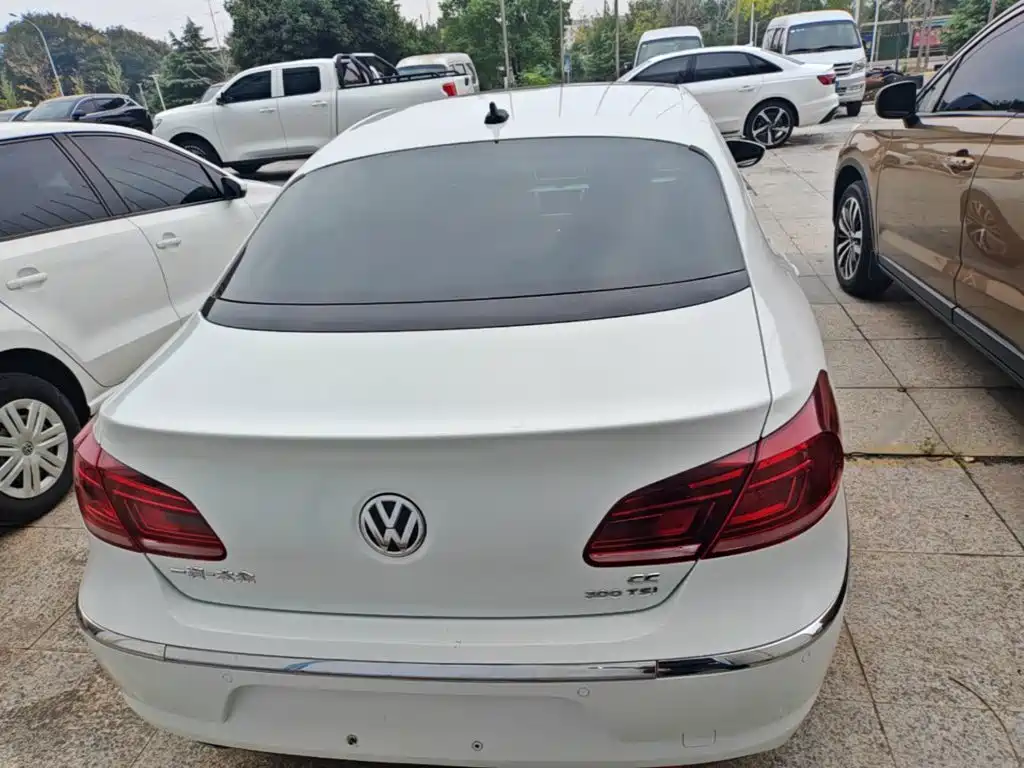 Volkswagen CC — миниатюра 6